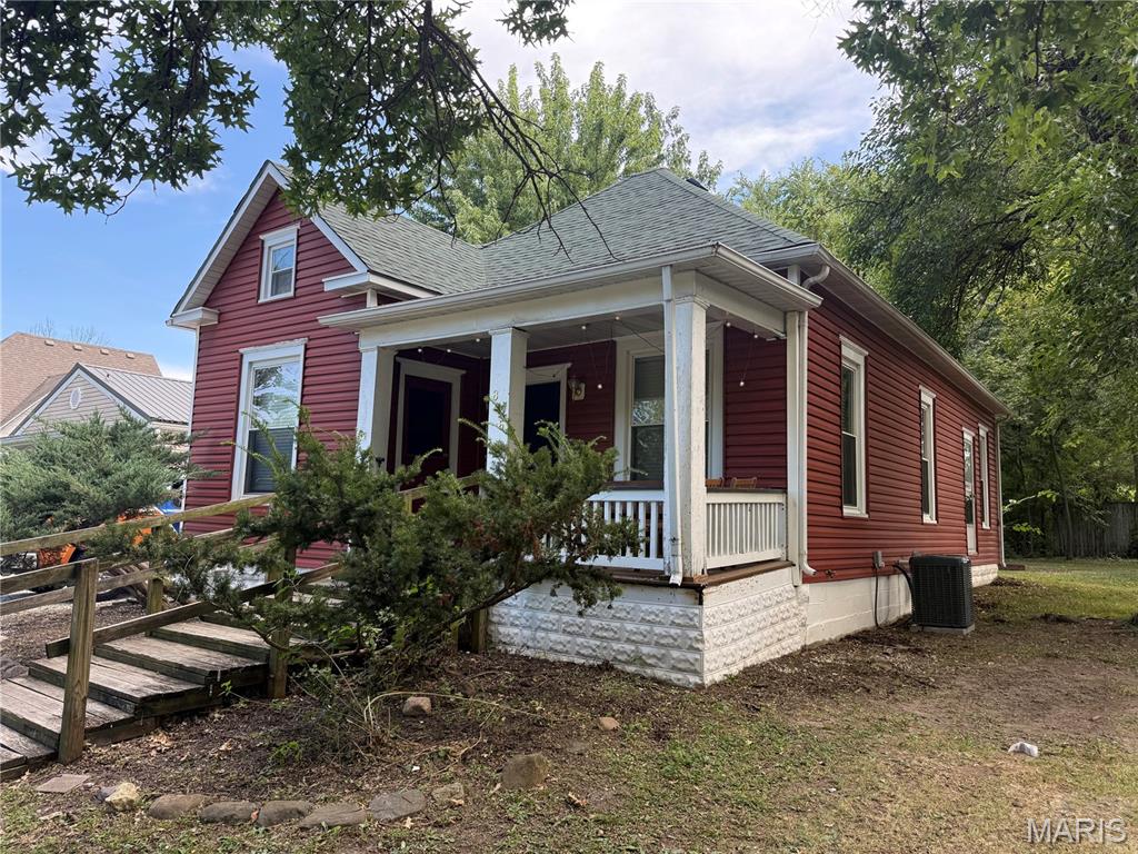 816 E Scott Street Property Photo 22