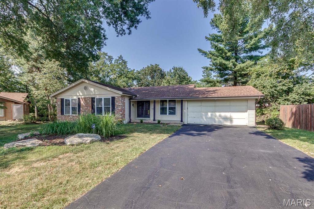 2 Great Knight Court Property Photo 1