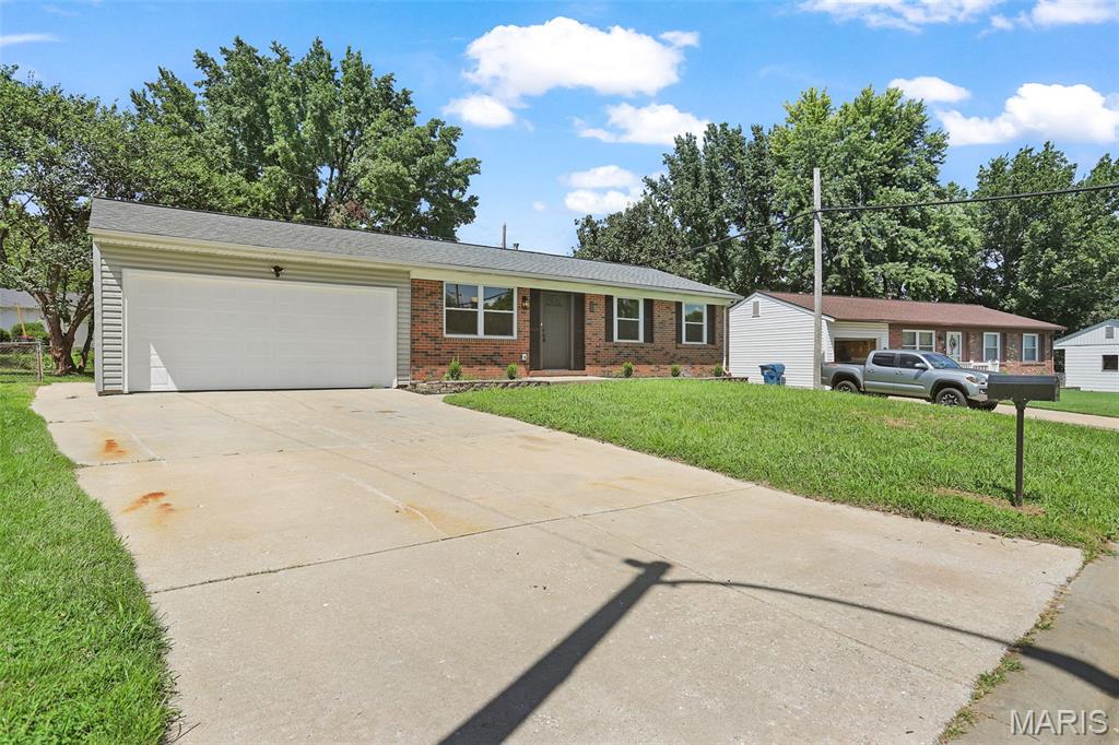3046 Abbey Street Property Photo 1