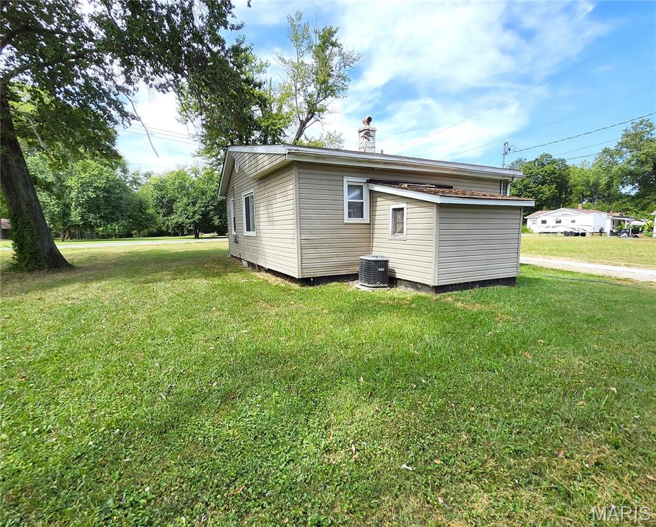 7912 Brookfield Drive Property Photo 5