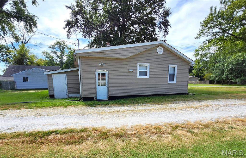 7912 Brookfield Drive Property Photo 6