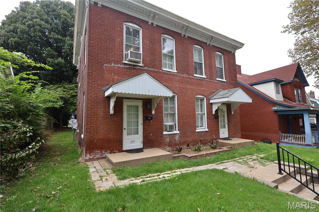 609 E C Street Property Photo 2