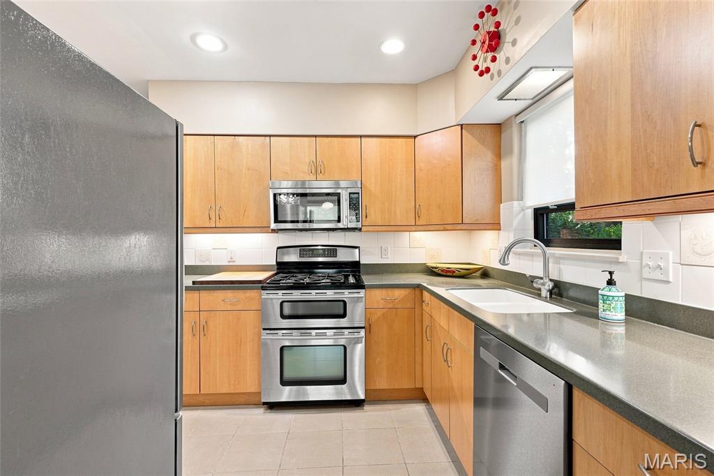 23 Devon Road Property Photo 25