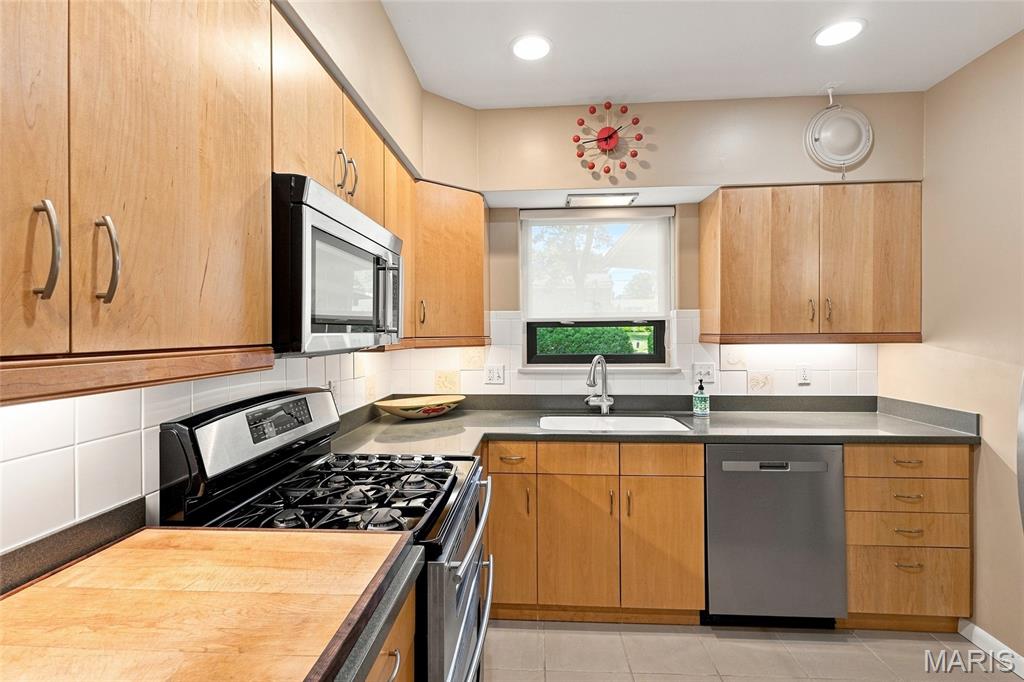 23 Devon Road Property Photo 26