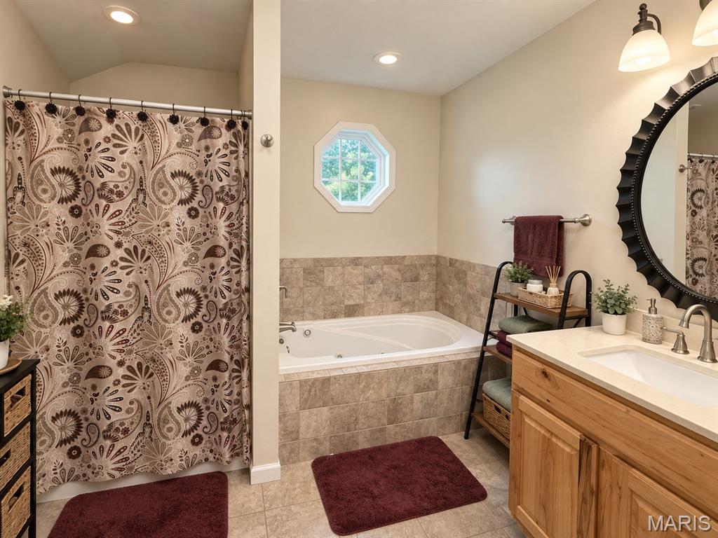 14085 State Highway C Property Photo 17
