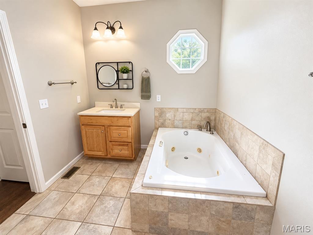 14085 State Highway C Property Photo 18