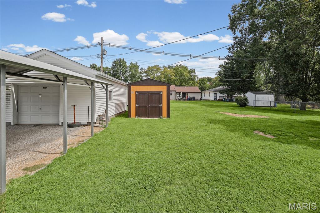1246 Lakeshore Drive Property Photo 6