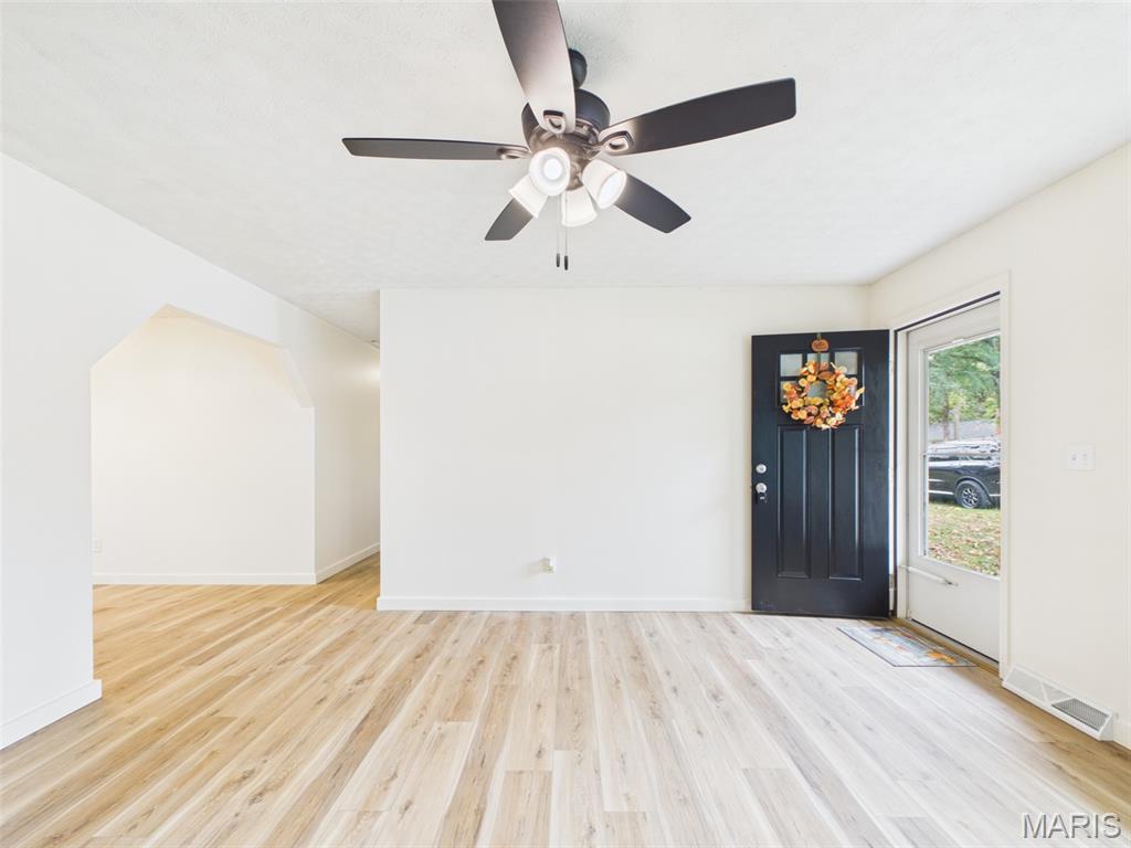 608 Sunset Drive Property Photo 12