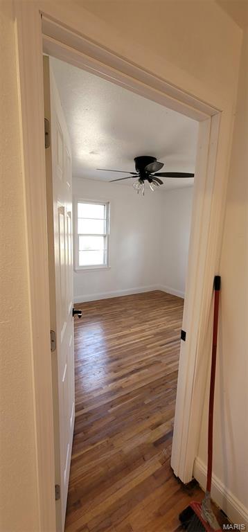 101 E 6th Street Property Photo 3