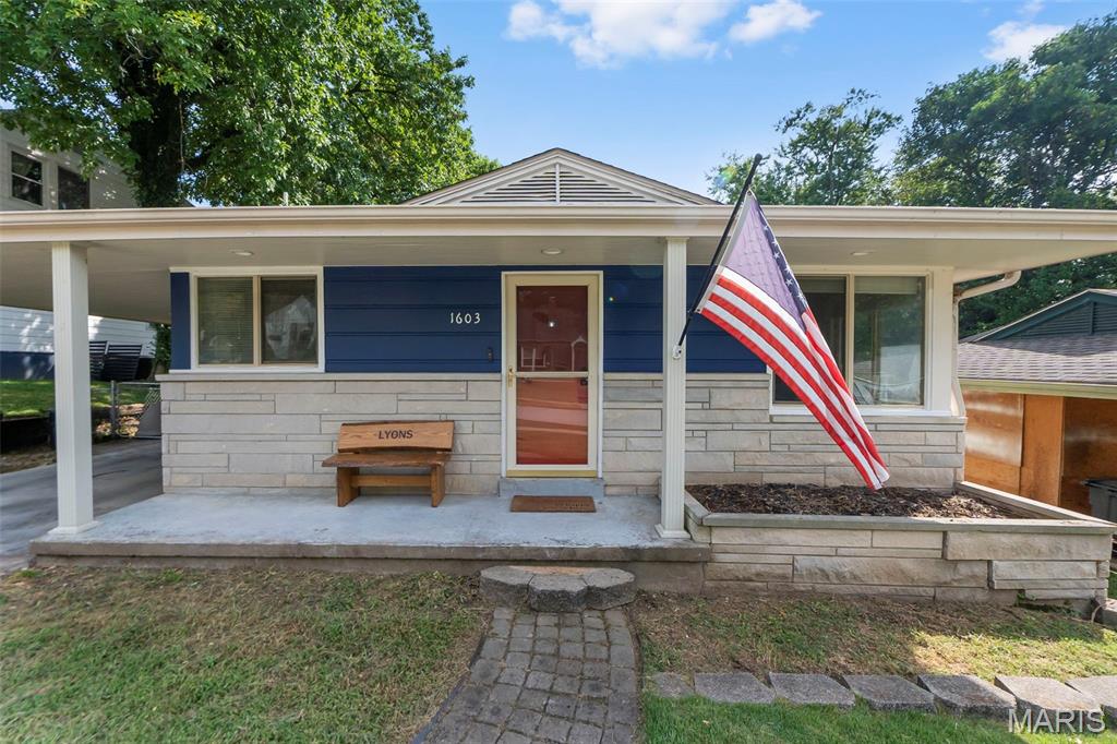 1603 Bessie Street Property Photo 1