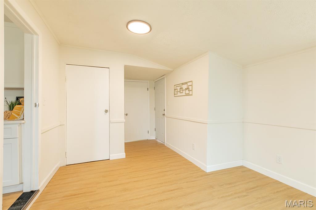 304 S Pence Street Property Photo 11