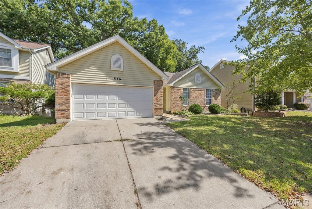 516 Wetherby Terrace Drive Property Photo 2