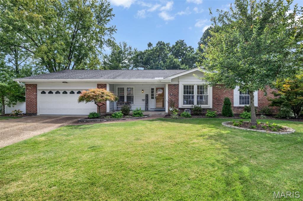 334 Quinnmore Drive Property Photo 1