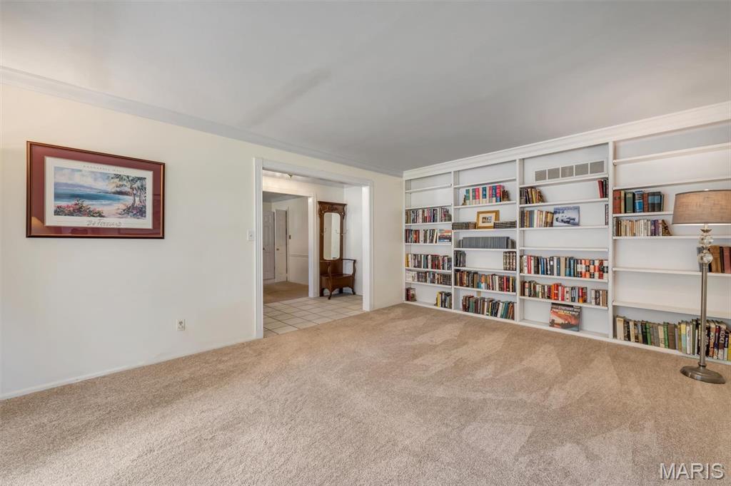 334 Quinnmore Drive Property Photo 6