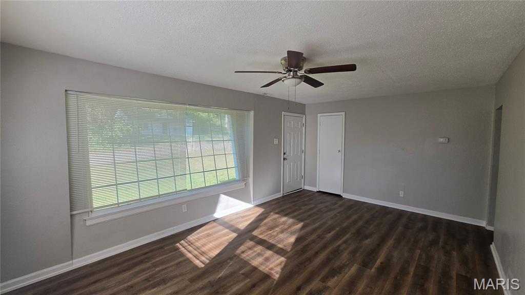 1138 Laredo Avenue Property Photo 5
