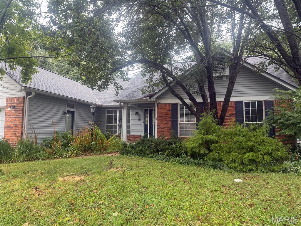 1405 Windrider Court Property Photo 1