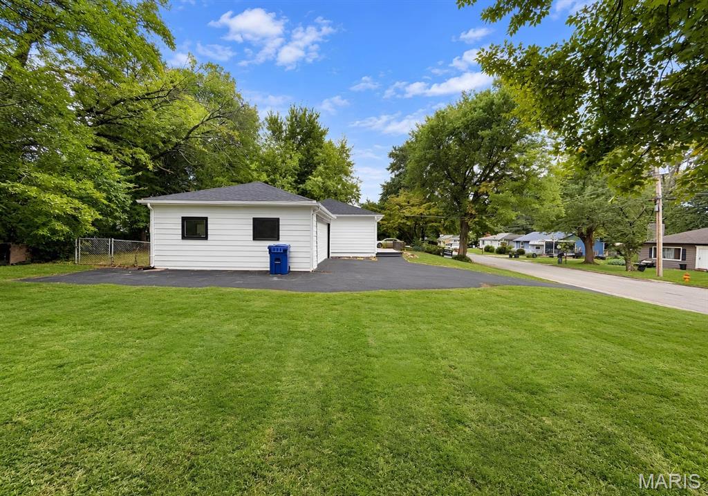 26058208 Property Photo 30