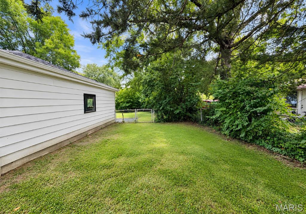 26058208 Property Photo 31