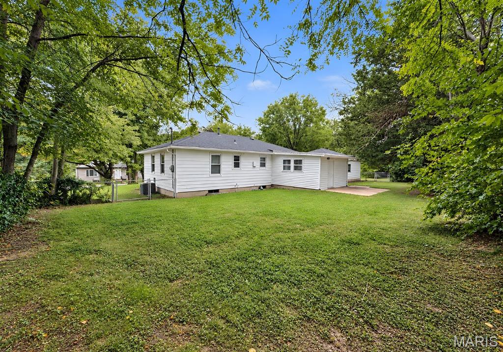 26058208 Property Photo 34
