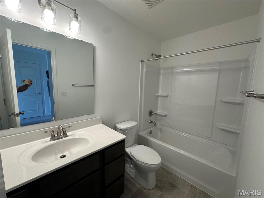 110 Mora Boulevard Property Photo 9
