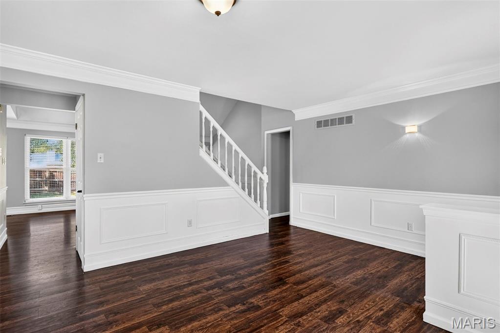 807 Kylewood Place Property Photo 8