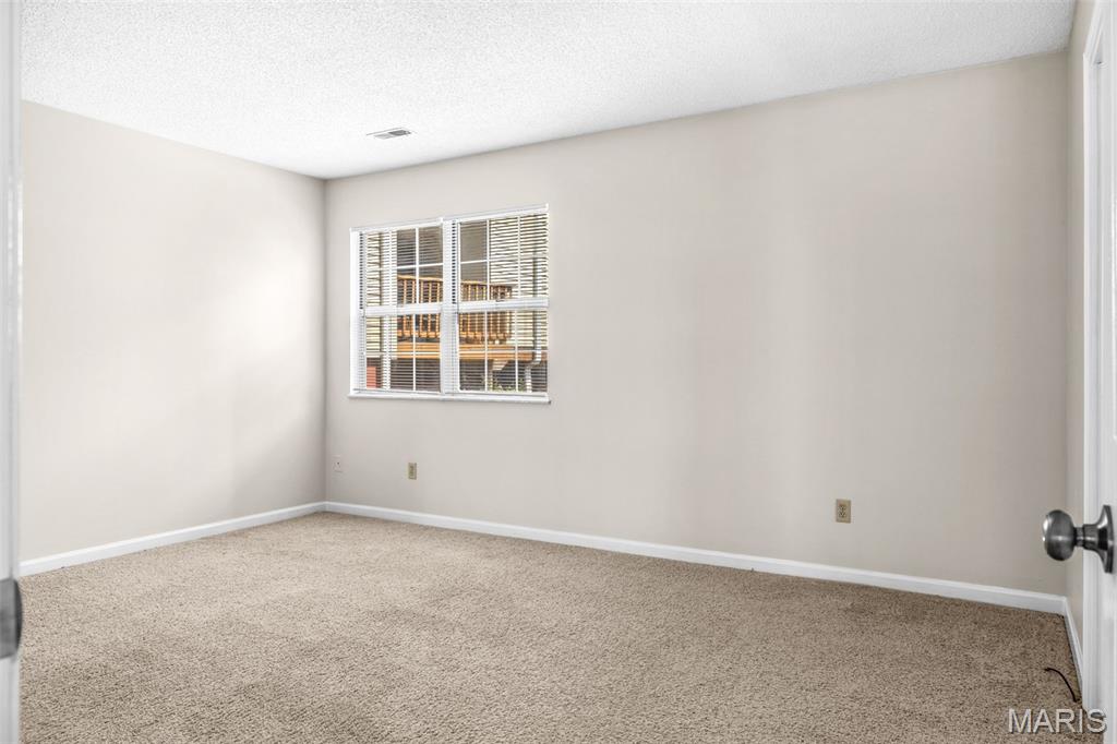 1508 Thrush Terrace Property Photo 9