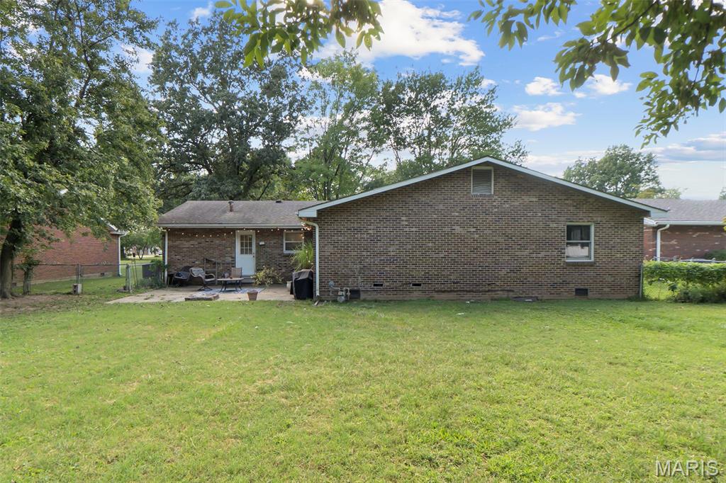 922 Davis Boulevard Property Photo 10