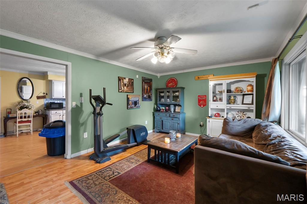 922 Davis Boulevard Property Photo 14