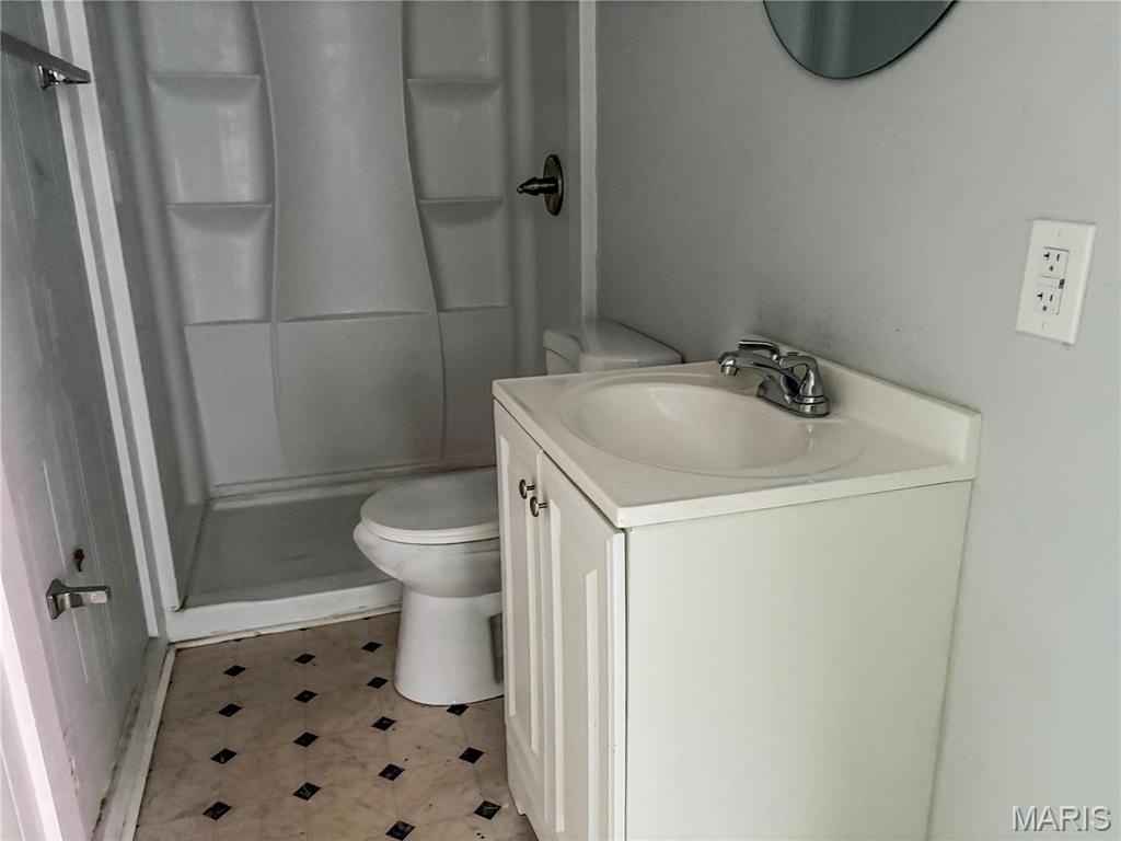 2235 Edmund Avenue Property Photo 16