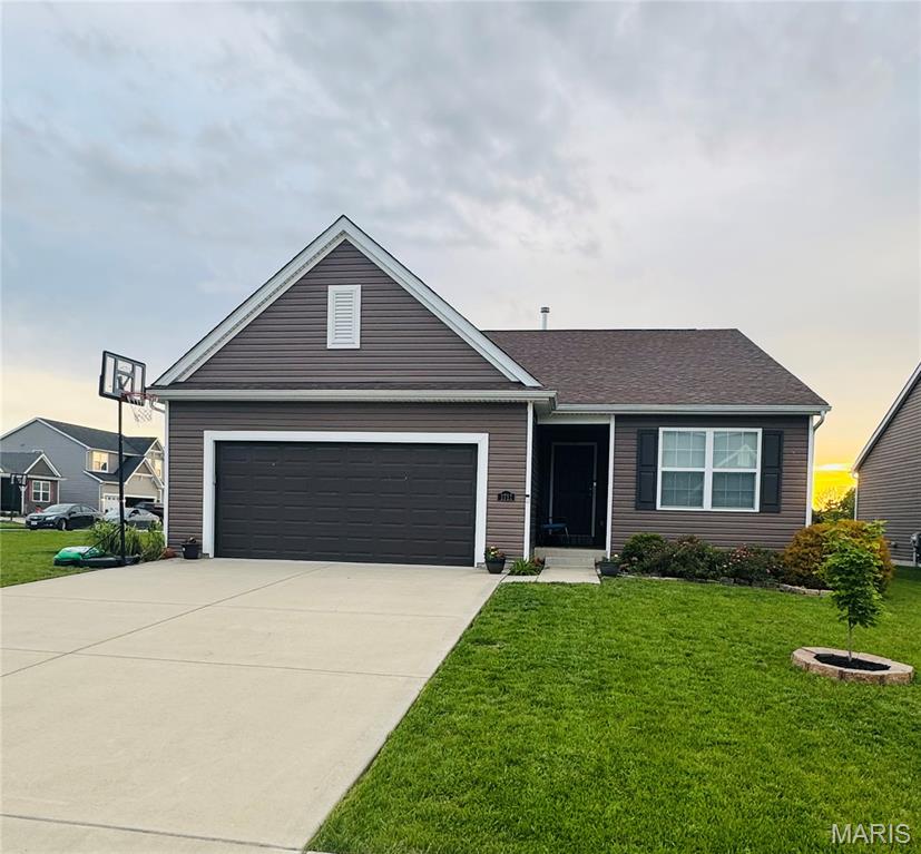 1711 Rivercroft Drive Property Photo 1