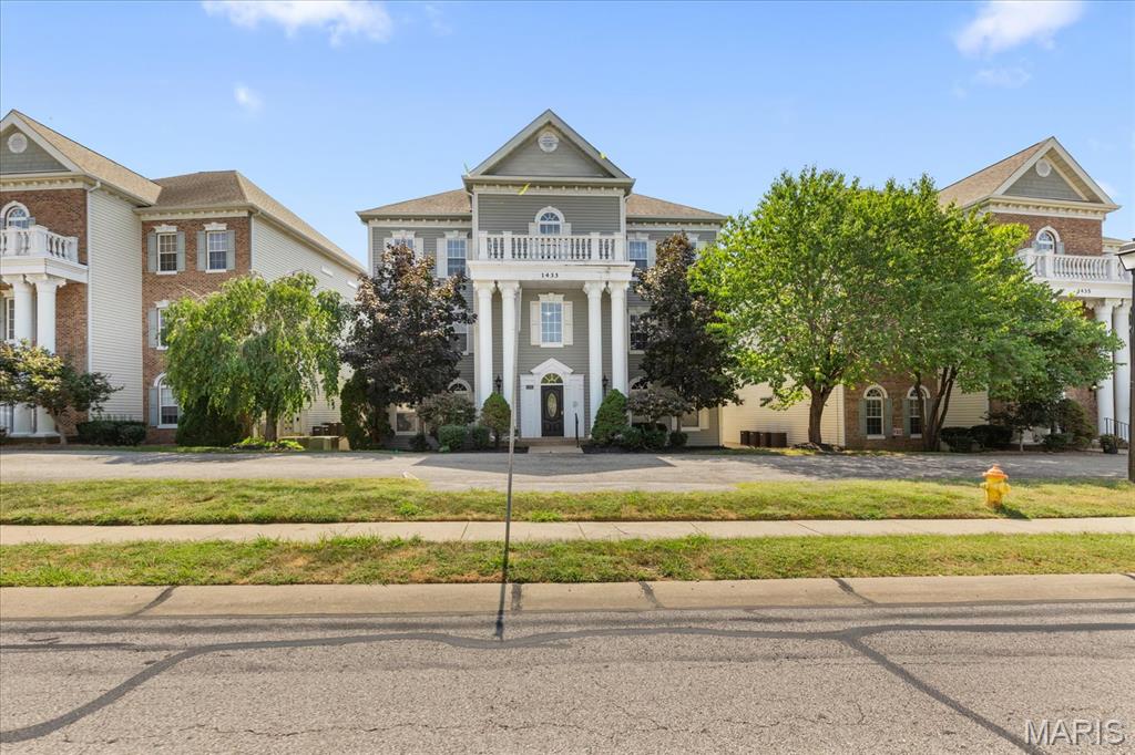 1433 Heritage Landing 300