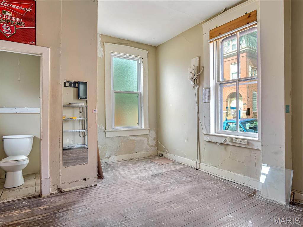 1818 Sidney Street Property Photo 20