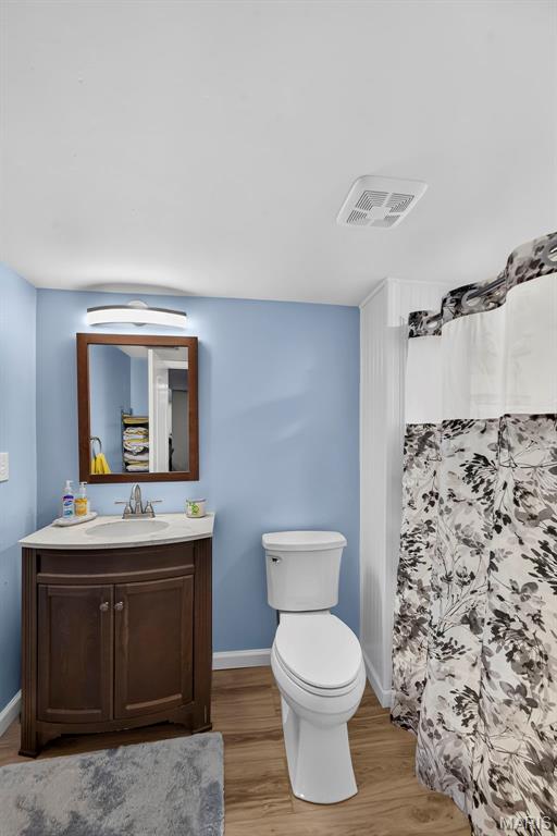 1516 Wainscott Drive Property Photo 36