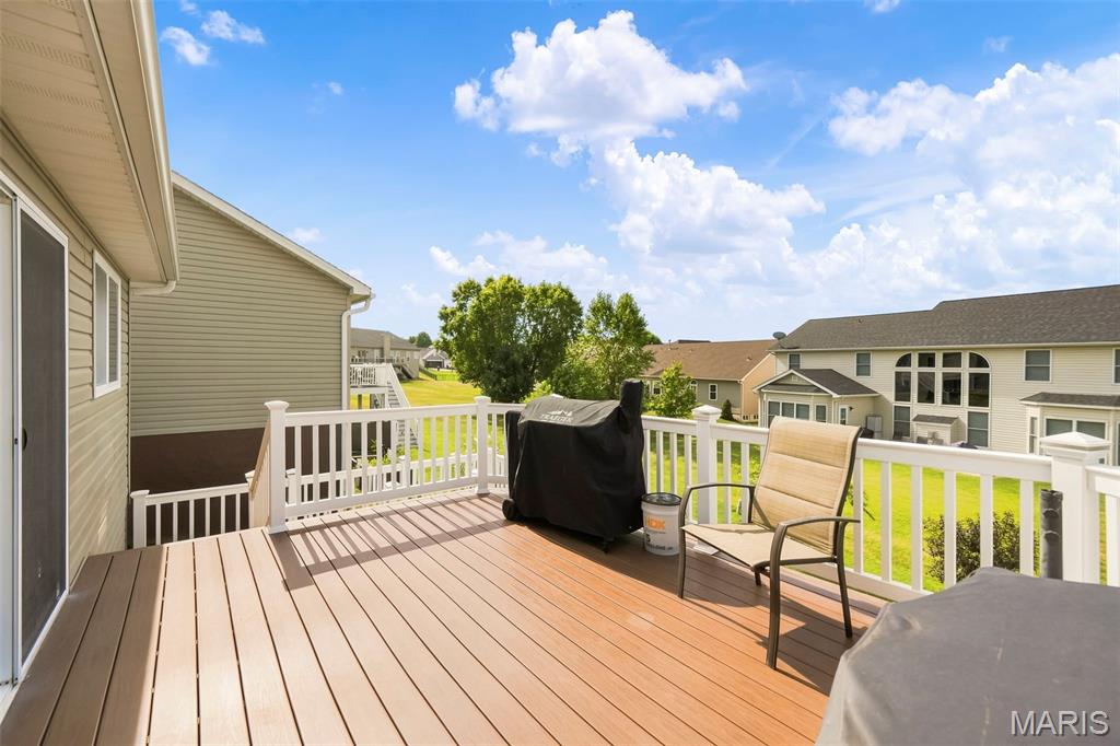 1516 Wainscott Drive Property Photo 41