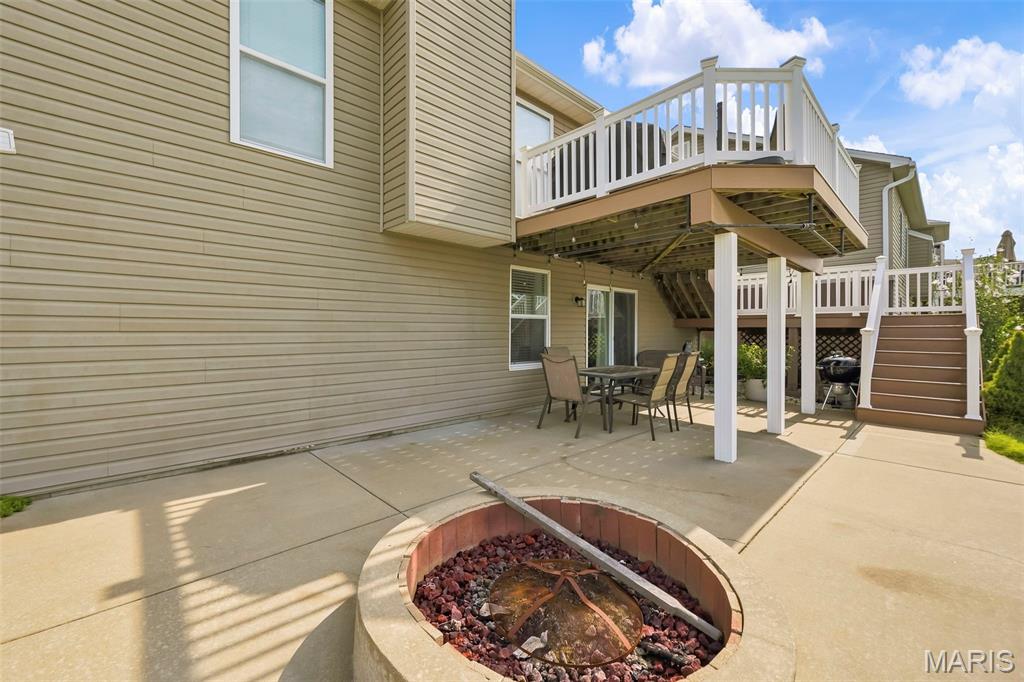 1516 Wainscott Drive Property Photo 44