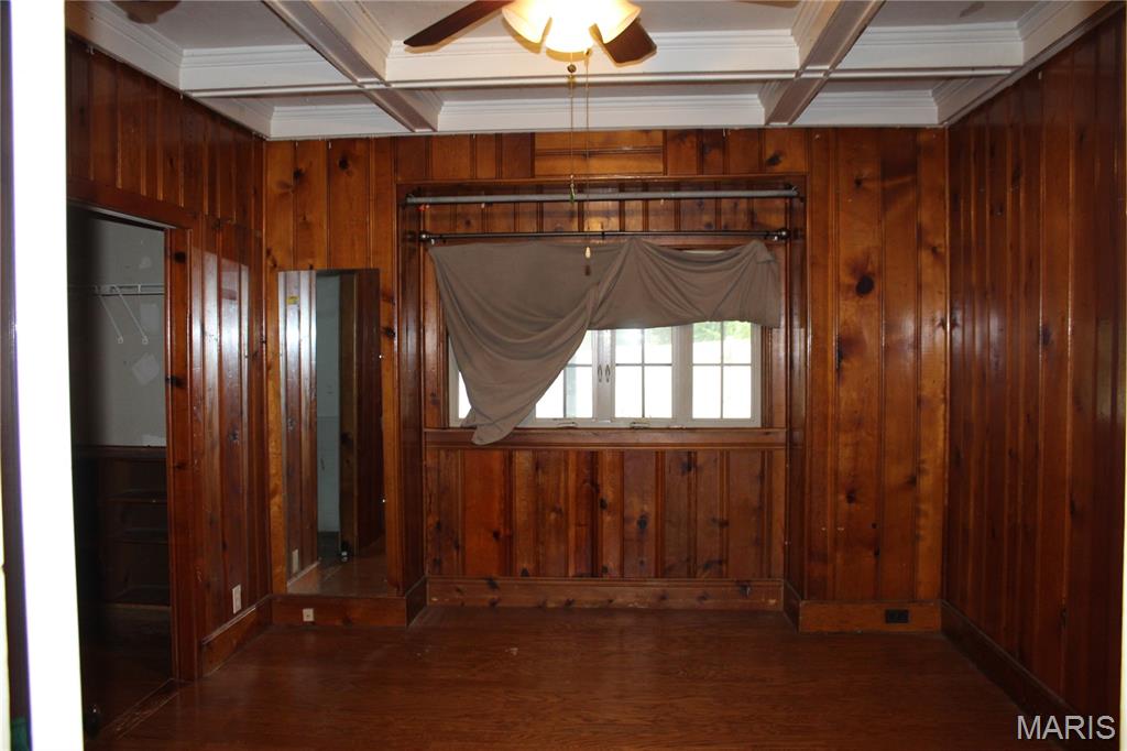9428 Tennyson Avenue Property Photo 19