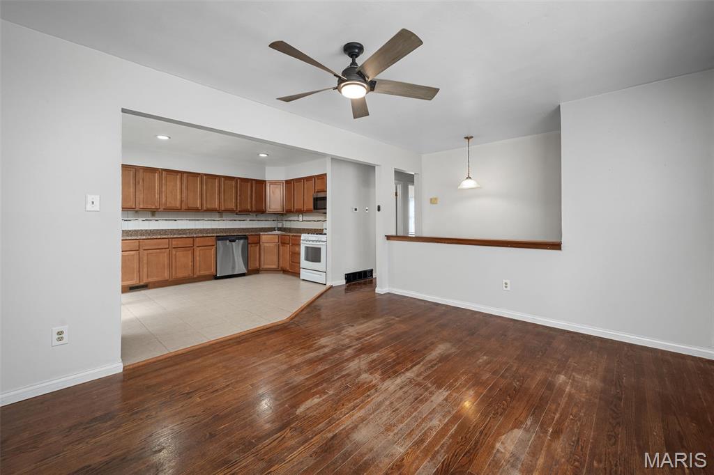 2119 Linnus Drive Property Photo 7