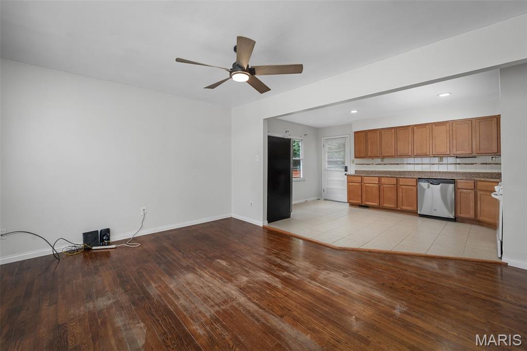 2119 Linnus Drive Property Photo 8