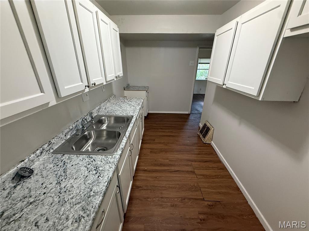 10629 Glen Garry Road Property Photo 6