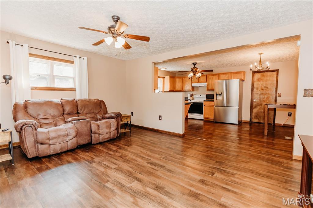 148 Sudhammer Road Property Photo 6