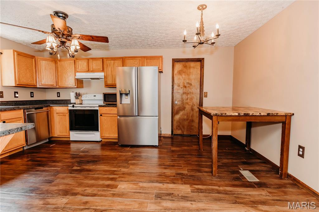 148 Sudhammer Road Property Photo 14