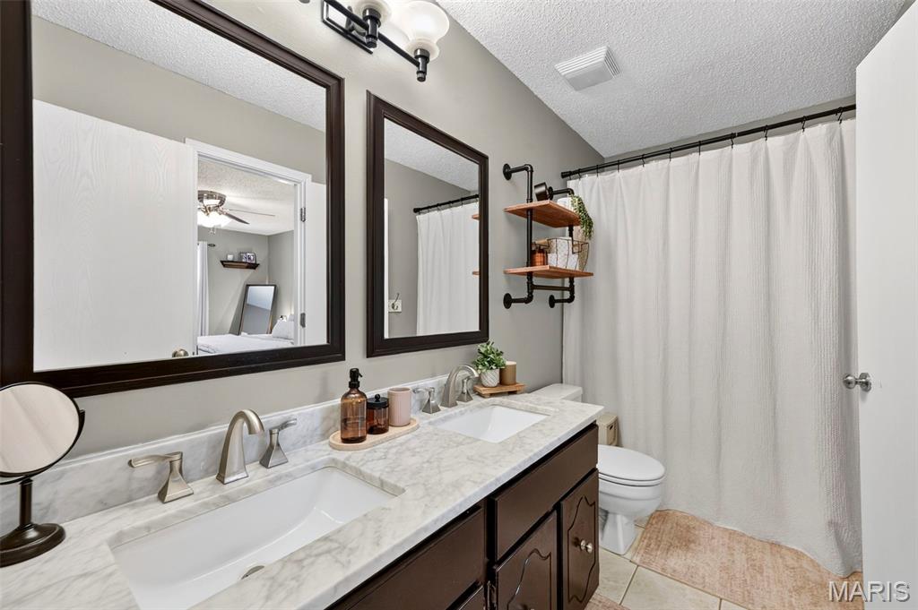4585 Gregory Gerard Drive Property Photo 11