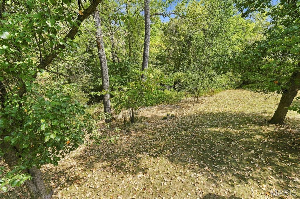 630 Cascade Lake Drive Property Photo 27