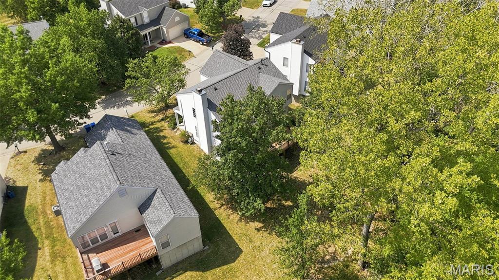 630 Cascade Lake Drive Property Photo 31