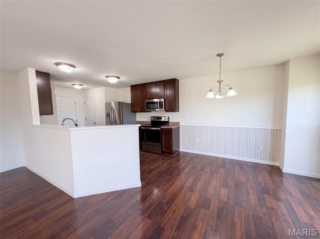 5128 Suson Ridge Drive Property Photo 2