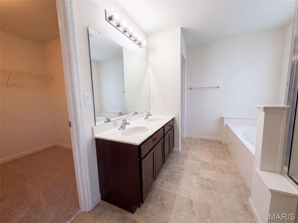 5128 Suson Ridge Drive Property Photo 10