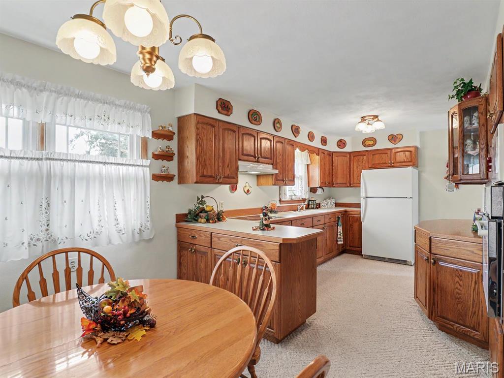 1015 Easy Street Property Photo 12