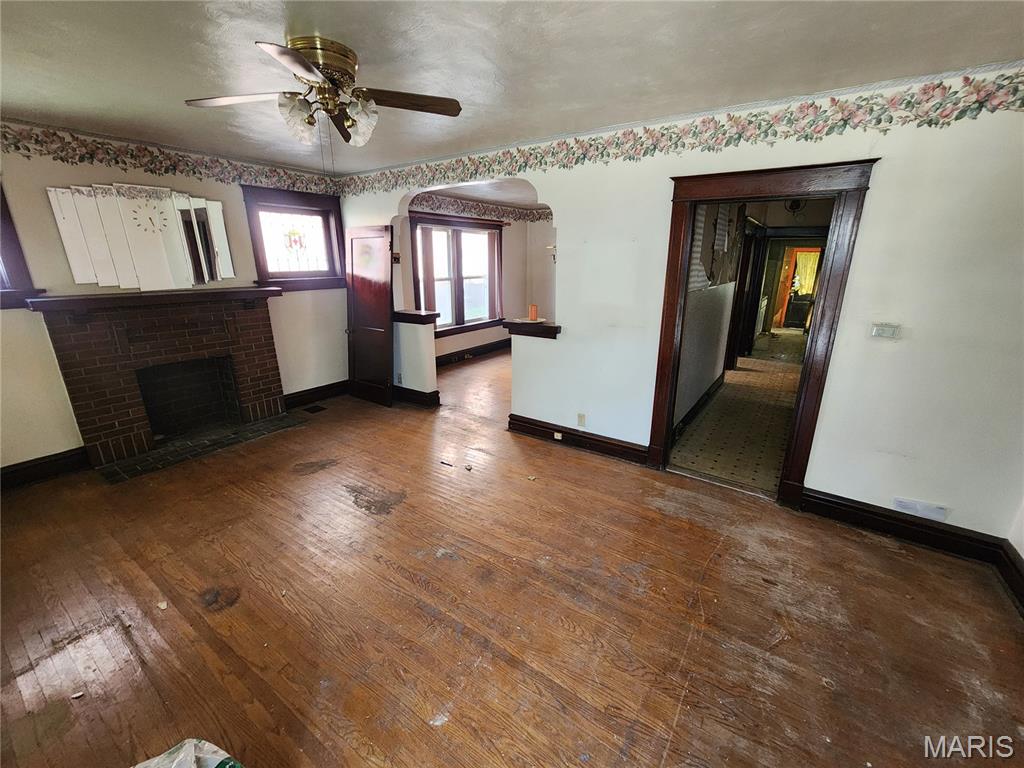 4048 Shreve Avenue Property Photo 2