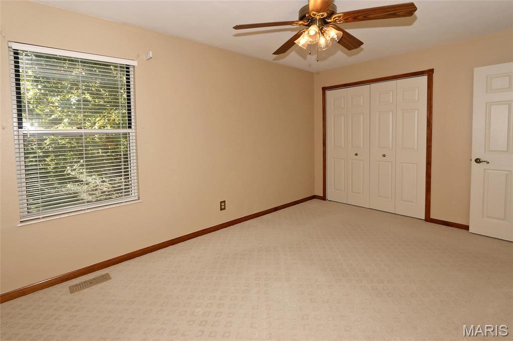1908 Saint Johns Crossing Property Photo 27