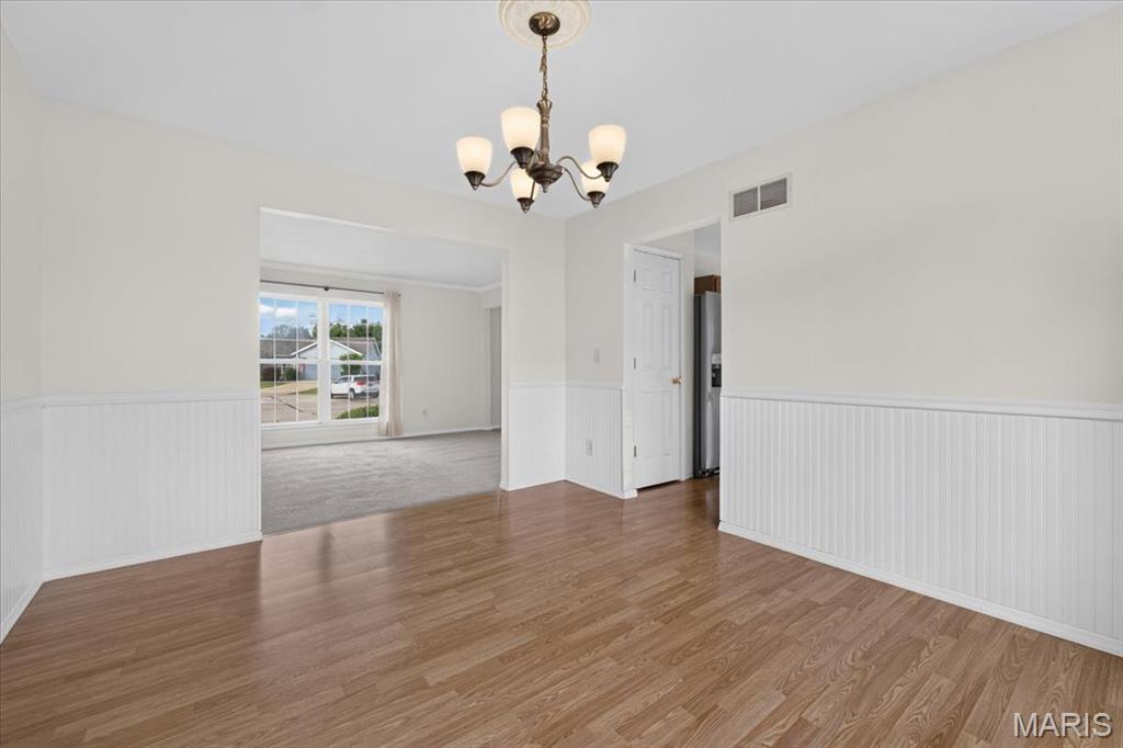151 Royallsprings Parkway Property Photo 11